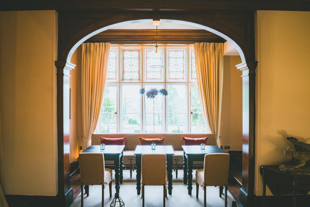 The Coed-Y-Mwstwr Hotel Бридженд Экстерьер фото