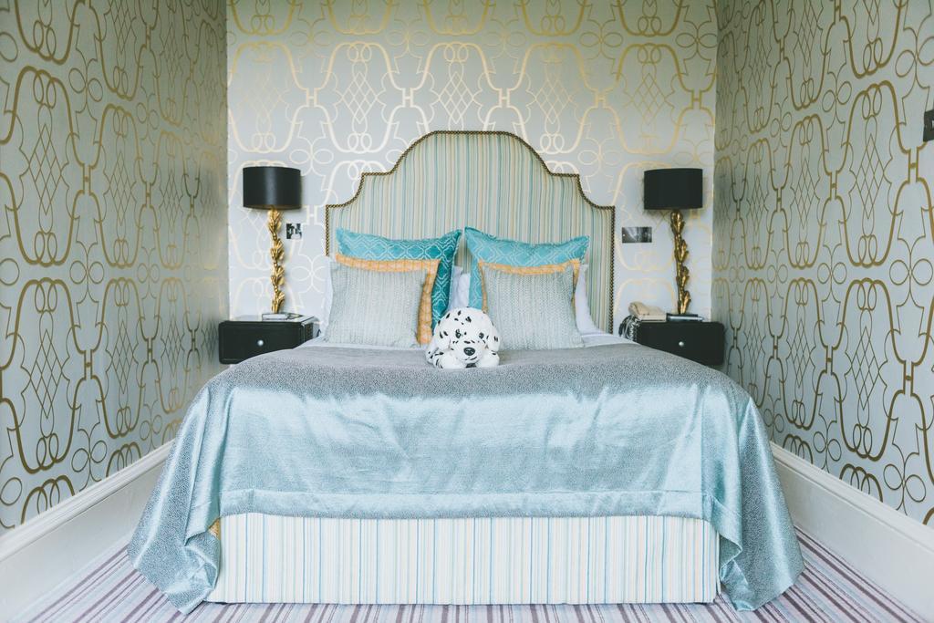 The Coed-Y-Mwstwr Hotel Бридженд Экстерьер фото