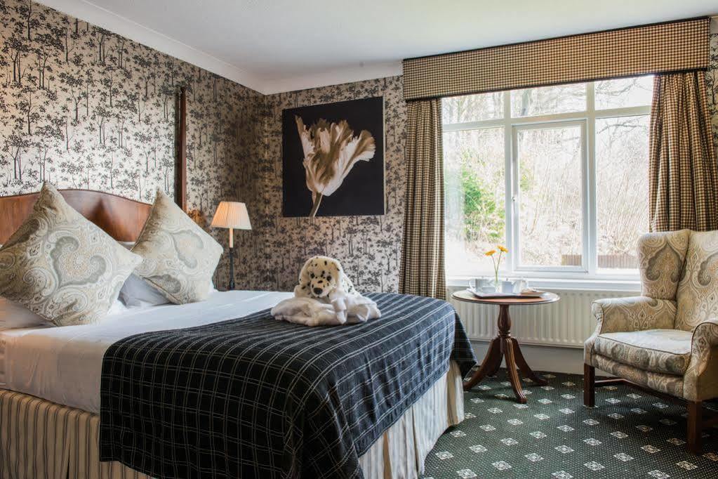 The Coed-Y-Mwstwr Hotel Бридженд Экстерьер фото