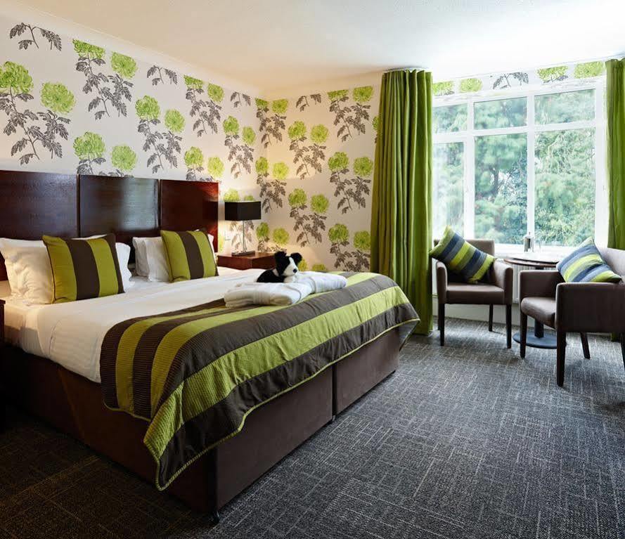 The Coed-Y-Mwstwr Hotel Бридженд Экстерьер фото