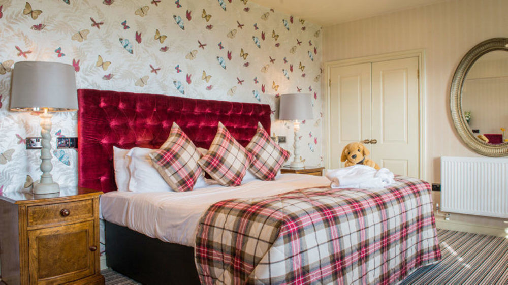The Coed-Y-Mwstwr Hotel Бридженд Экстерьер фото